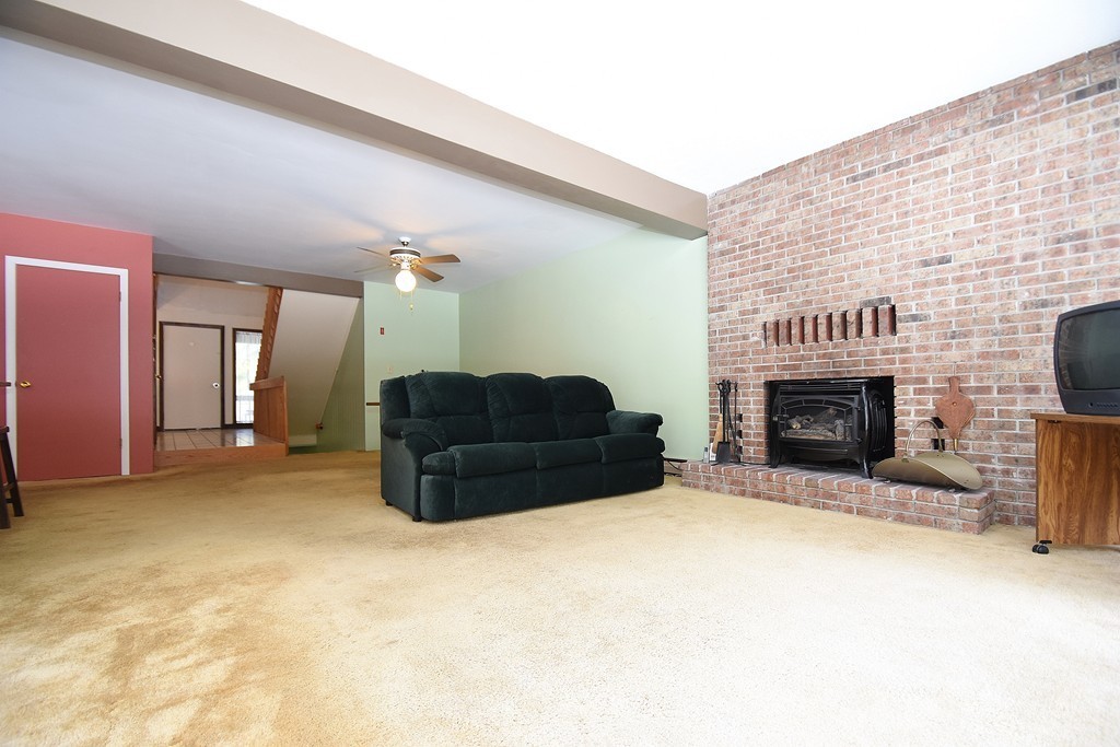 23 Tenney Road Westford, MA 01886 - Photo 6 of 27