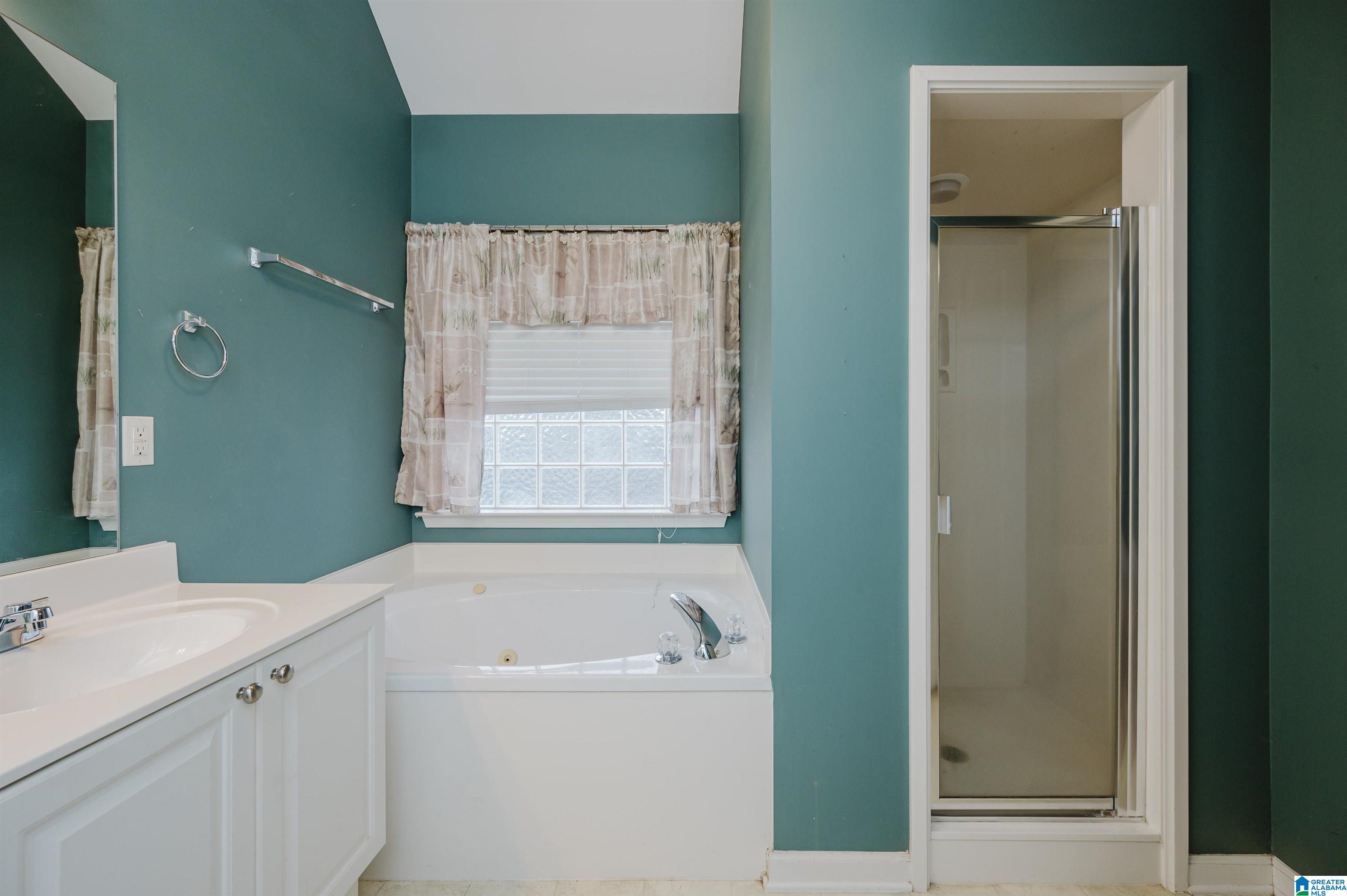 736 Barkley Circle Alabaster, AL 35007 - Photo 25 of 40