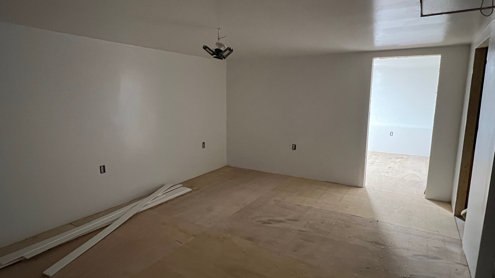 110 North Chicago Street Magnolia, IL 61336 - Photo 26 of 34 a view of a room