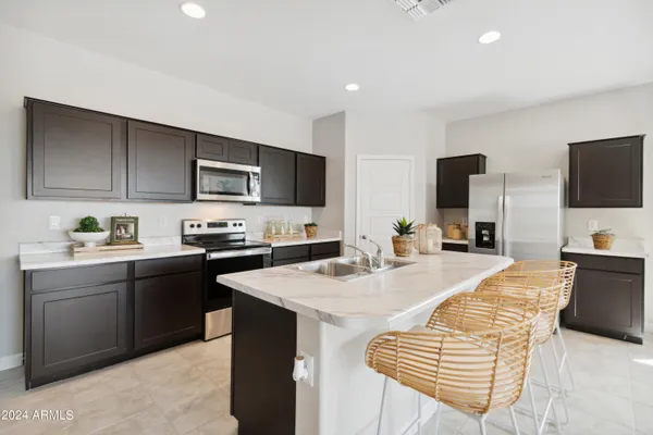 $324,990 | 1368 West Shannon Way, Coolidge, AZ 85128