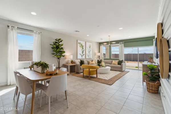 $324,990 | 1368 West Shannon Way, Coolidge, AZ 85128