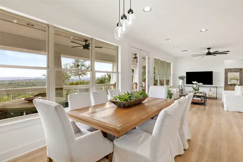 $1,148,000 | 114 Crest View Drive, Wimberley, TX 78676