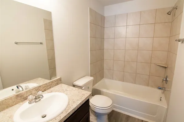 $1,985 | 5506 Hawksbury Creek Trail, Katy, TX 77449