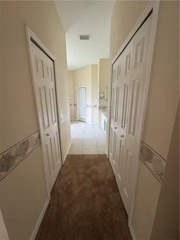 $2,400 | 707 46th Square, Vero Beach, FL 32968