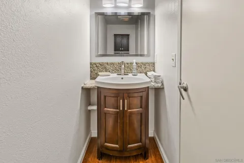 $949,000 | 647 Boysenberry Way, Oceanside, CA 92057