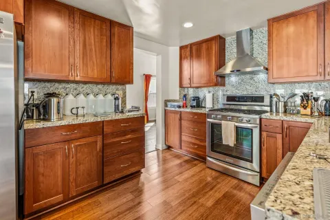 $949,000 | 647 Boysenberry Way, Oceanside, CA 92057