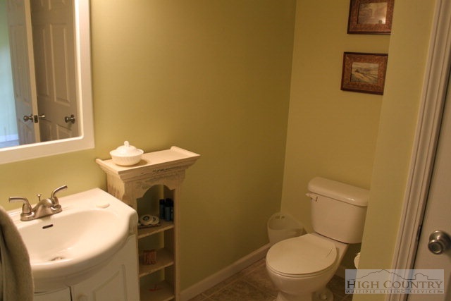 224 Daniel Boone Dr Extension Boone, NC 28607 - Photo 16 of 26 Gallery Image 16