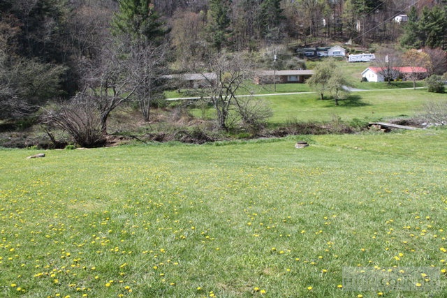 224 Daniel Boone Dr Extension Boone, NC 28607 - Photo 20 of 26 Gallery Image 20