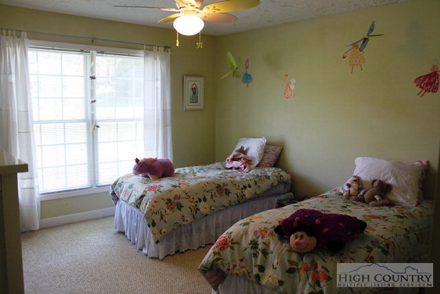 224 Daniel Boone Dr Extension Boone, NC 28607 - Photo 8 of 26 Gallery Image 8