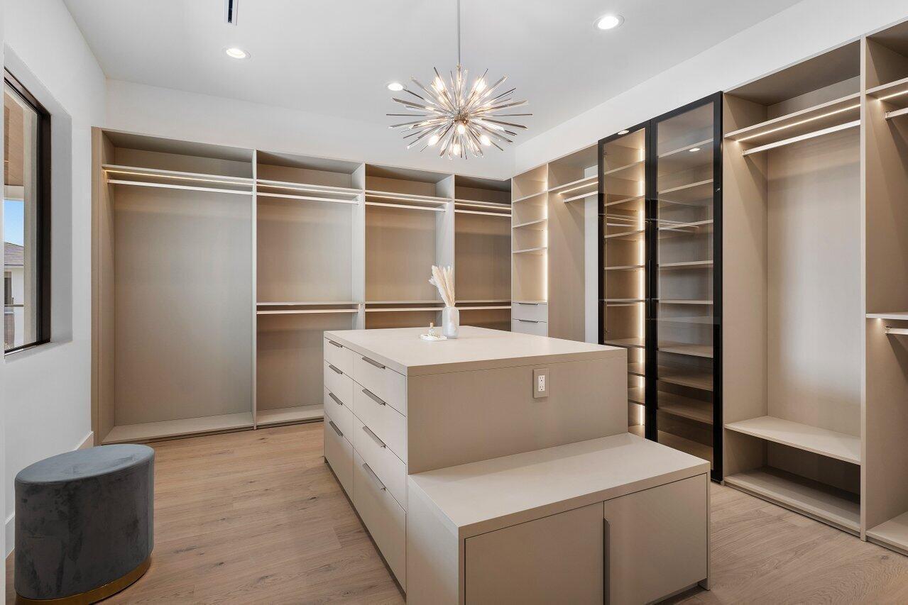 400 Northeast 4th Street Boca Raton, FL 33432 - Photo 43 of 73 21345