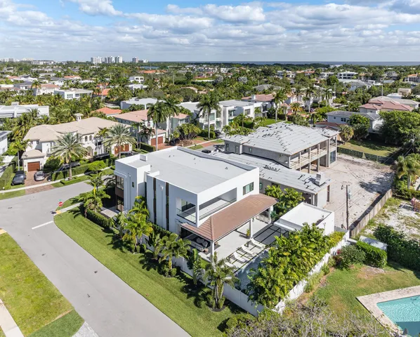 $6,870,000 | 400 Northeast 4th Street, Boca Raton, FL 33432