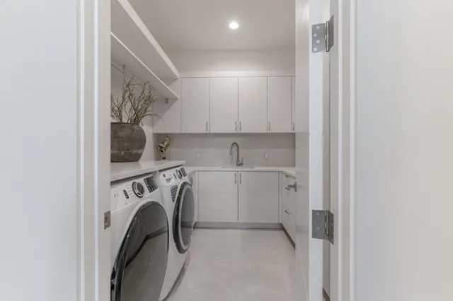 $6,870,000 | 400 Northeast 4th Street, Boca Raton, FL 33432