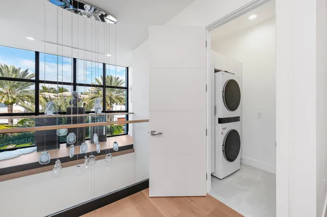 $6,870,000 | 400 Northeast 4th Street, Boca Raton, FL 33432