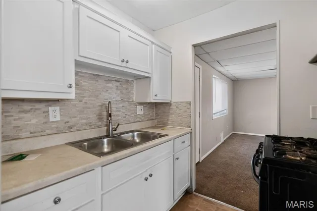 $84,900 | 5616 Parchester Drive, St. Louis, MO 63121