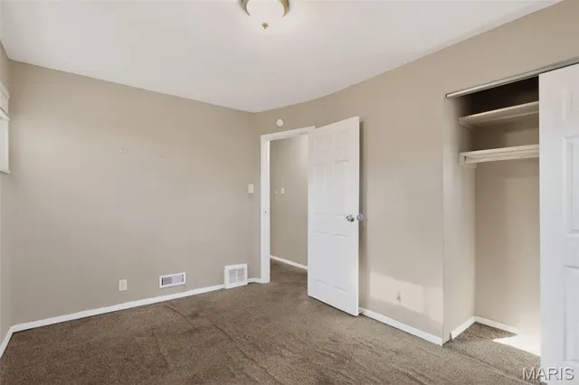 $84,900 | 5616 Parchester Drive, St. Louis, MO 63121