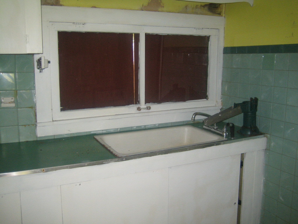 92 Tilda Hill Road Florida, MA 01247 - Photo 4 of 5 kitchen