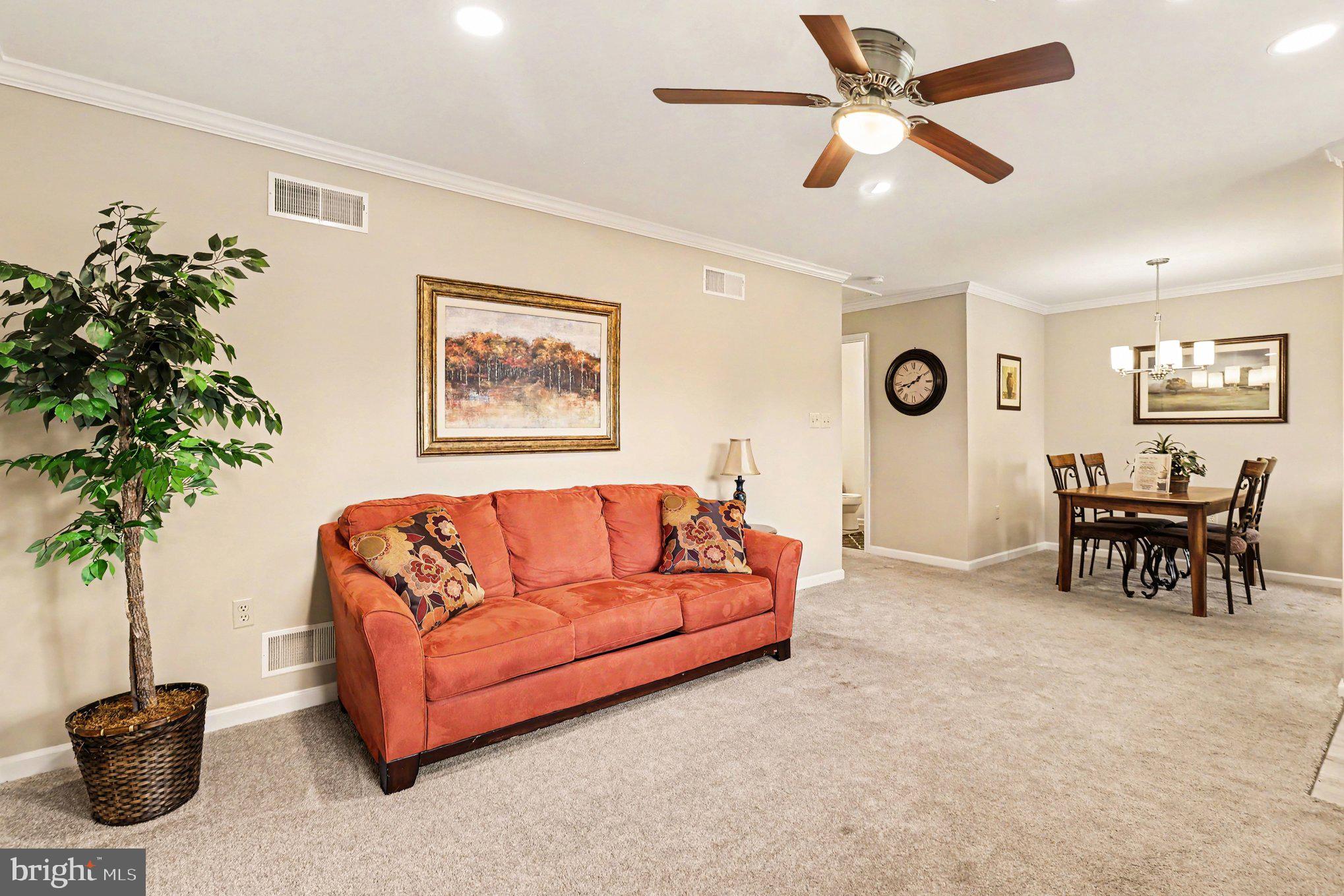 53 Bards Way Pottstown, PA 19464 - Photo 4 of 35