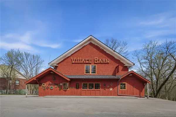 $775,000 | 953 Victory Highway, Burrillville, RI 02839