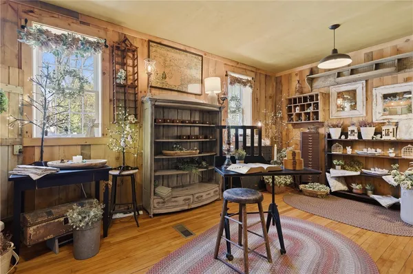 $775,000 | 953 Victory Highway, Burrillville, RI 02839