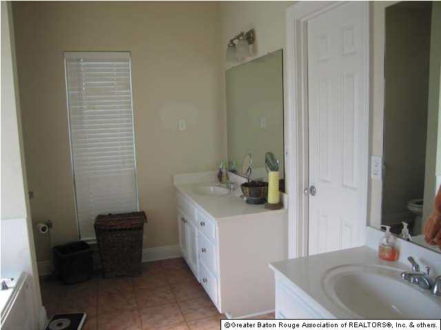 38462 Duplessis Road Prairieville, LA 70769 - Photo 6 of 7 Gallery Image 6