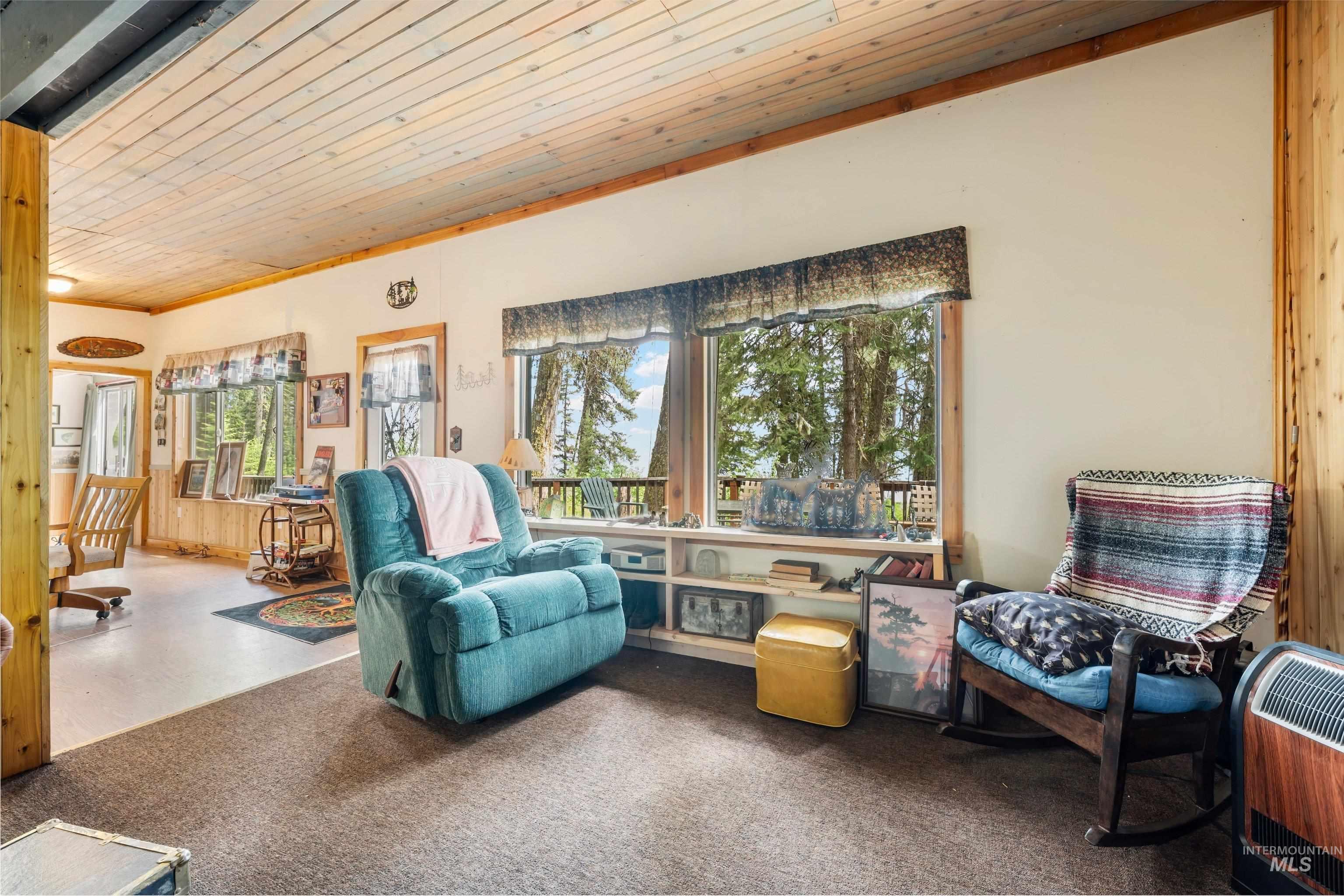 24 Pats Lane Cascade, ID 83611 - Photo 6 of 34