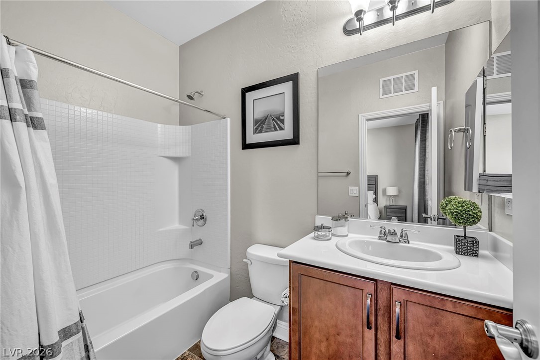 10982 Great Sioux Road Las Vegas, NV 89179 - Photo 35 of 49 Junior Suite Full Bathroom