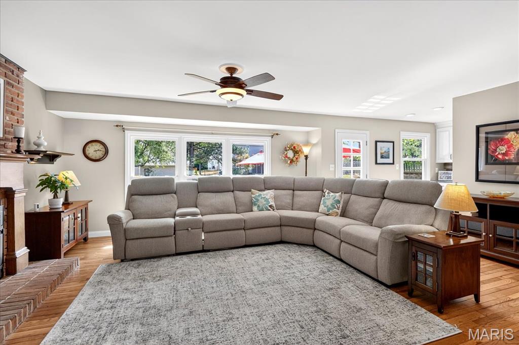 1810 Waterford Ridge Drive Ballwin, MO 63021 - Photo 11 of 46