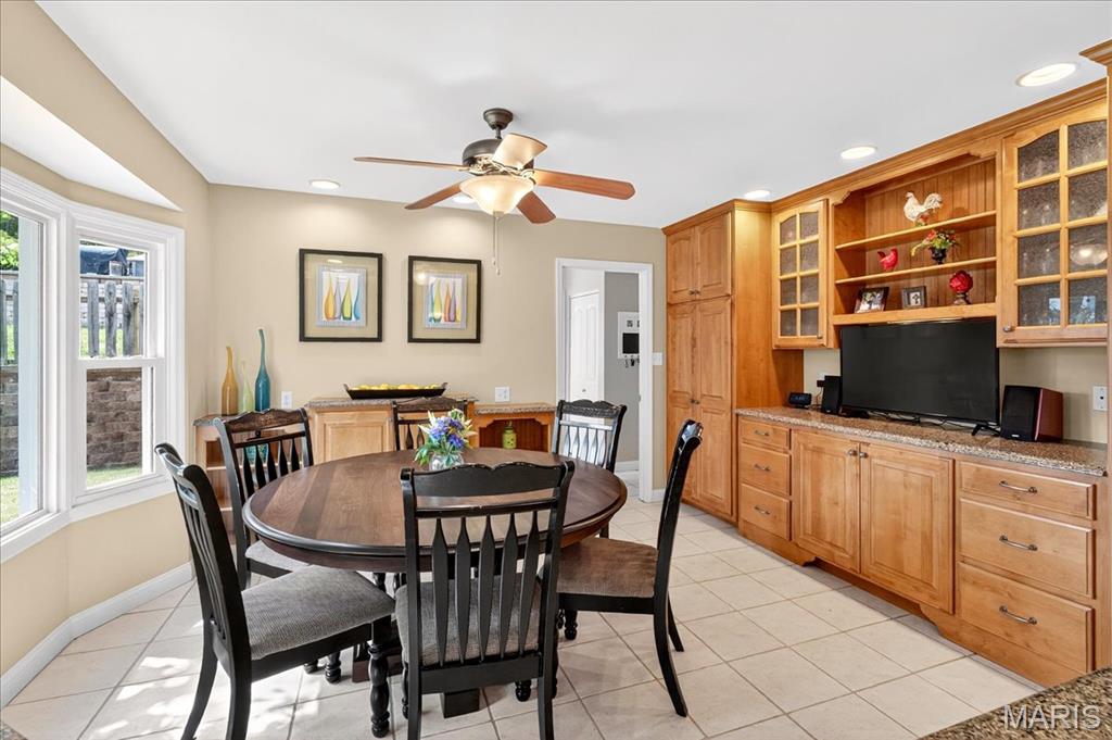 1810 Waterford Ridge Drive Ballwin, MO 63021 - Photo 17 of 46