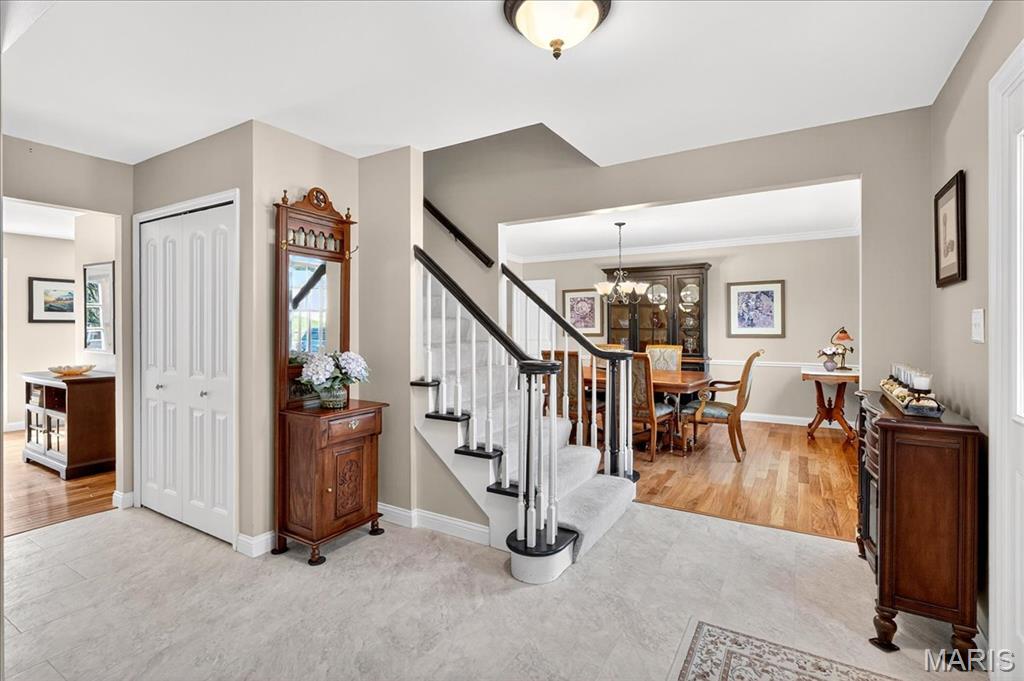 1810 Waterford Ridge Drive Ballwin, MO 63021 - Photo 6 of 46