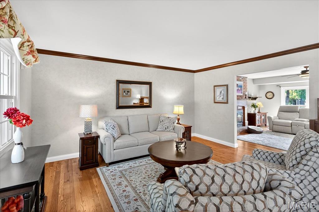 1810 Waterford Ridge Drive Ballwin, MO 63021 - Photo 9 of 46