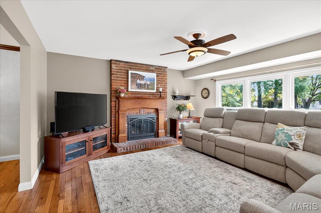 1810 Waterford Ridge Drive Ballwin, MO 63021 - Photo 10 of 46