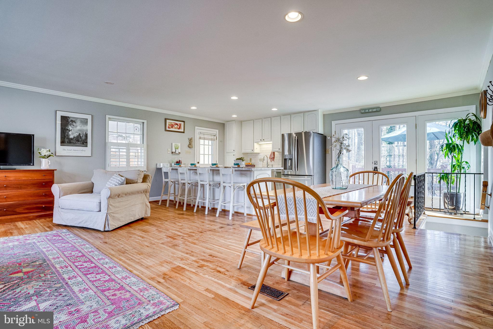 6128 Roxbury Avenue Springfield, VA 22152 - Photo 17 of 94 Dining Room and Kitchen
