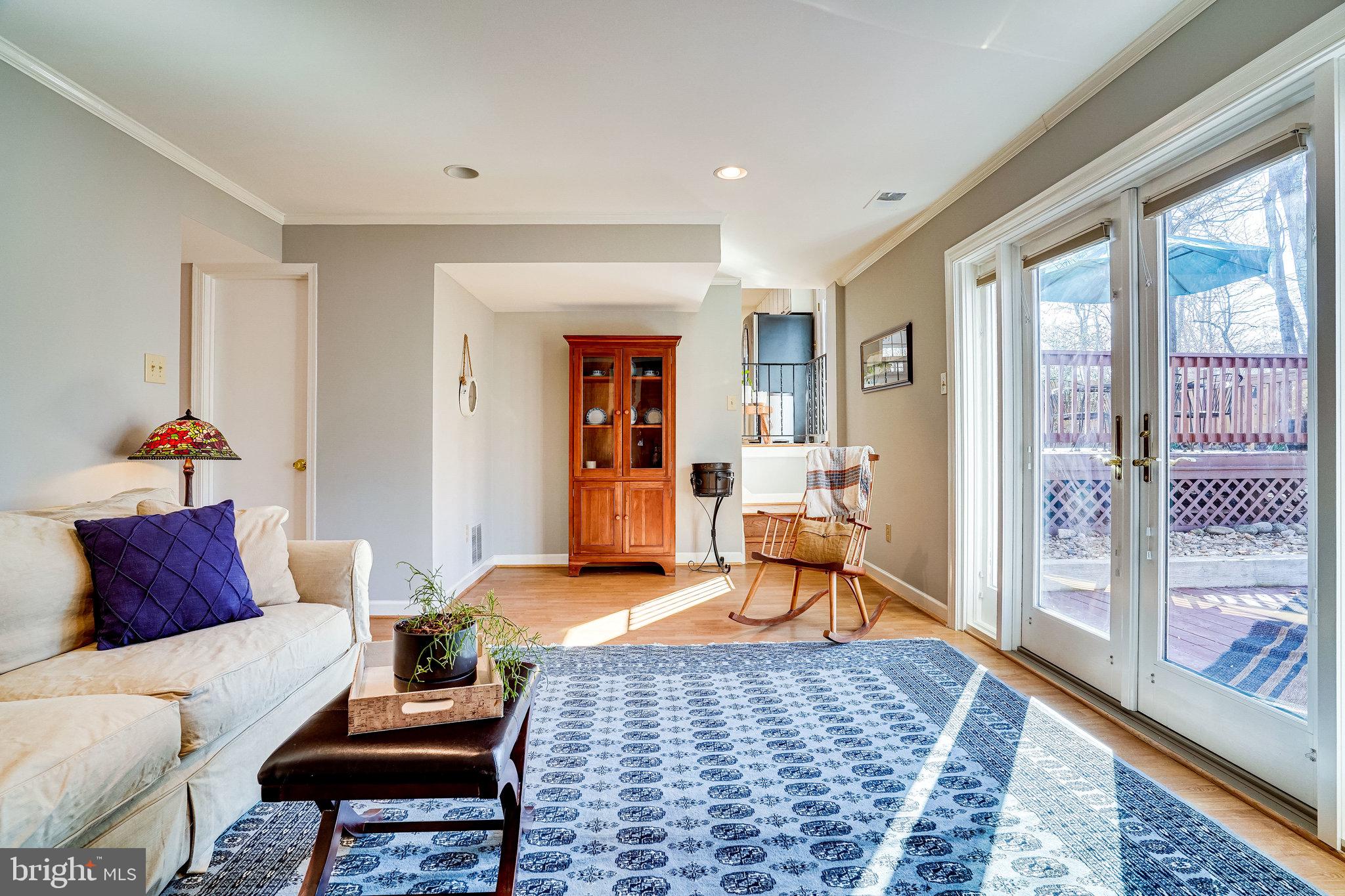 6128 Roxbury Avenue Springfield, VA 22152 - Photo 30 of 94 Family Room