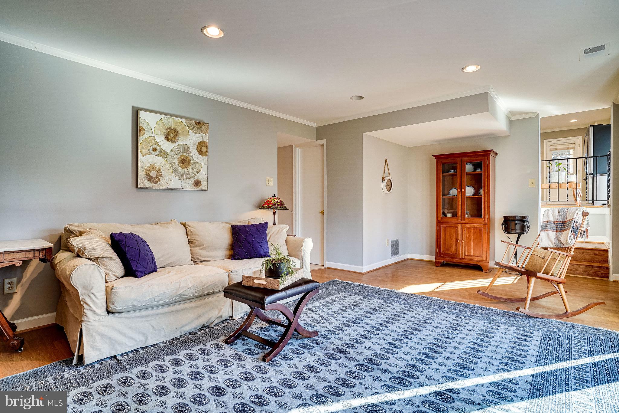 6128 Roxbury Avenue Springfield, VA 22152 - Photo 31 of 94 Family Room