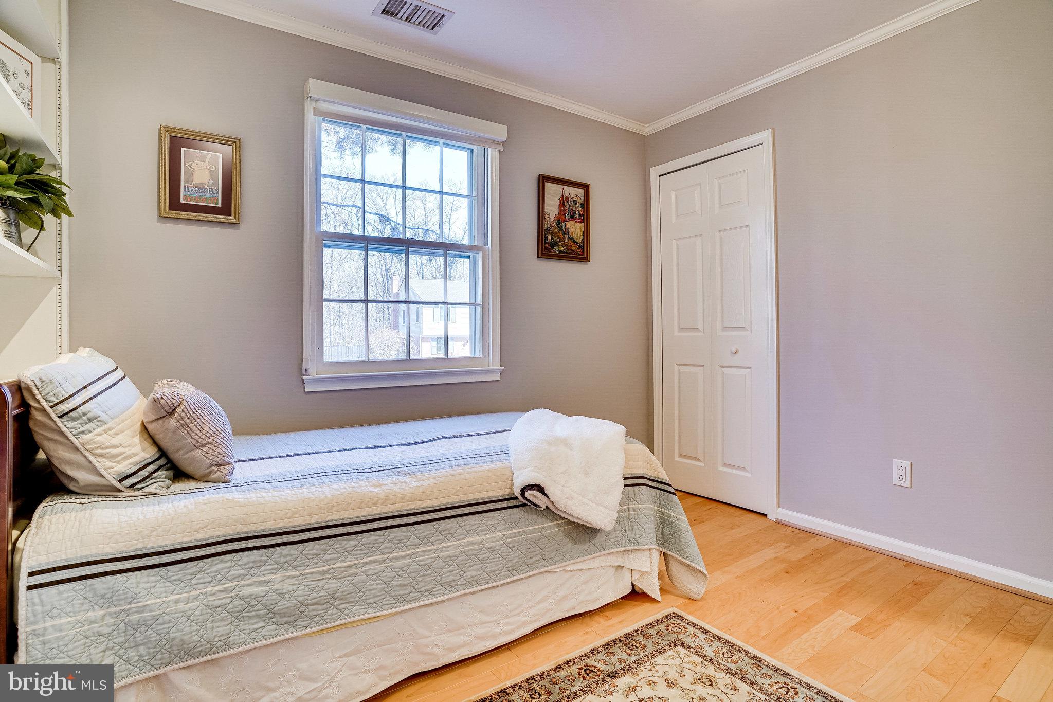 6128 Roxbury Avenue Springfield, VA 22152 - Photo 37 of 94 Entry Level Guest Bedroom #5
