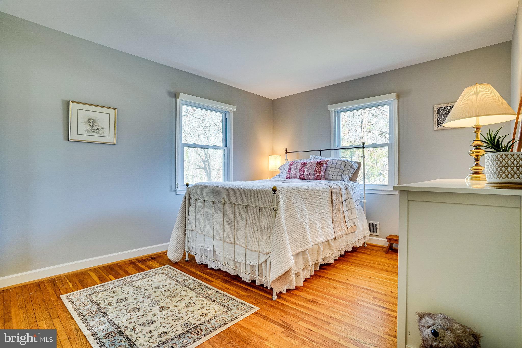 6128 Roxbury Avenue Springfield, VA 22152 - Photo 50 of 94 2nd Bedroom