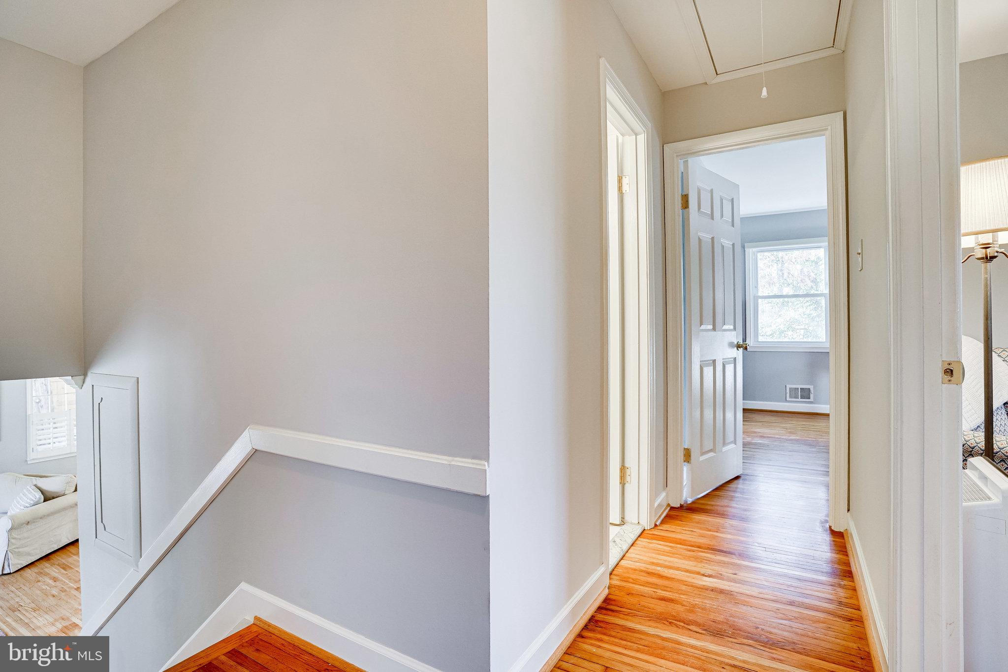 6128 Roxbury Avenue Springfield, VA 22152 - Photo 62 of 94 Upper Hall