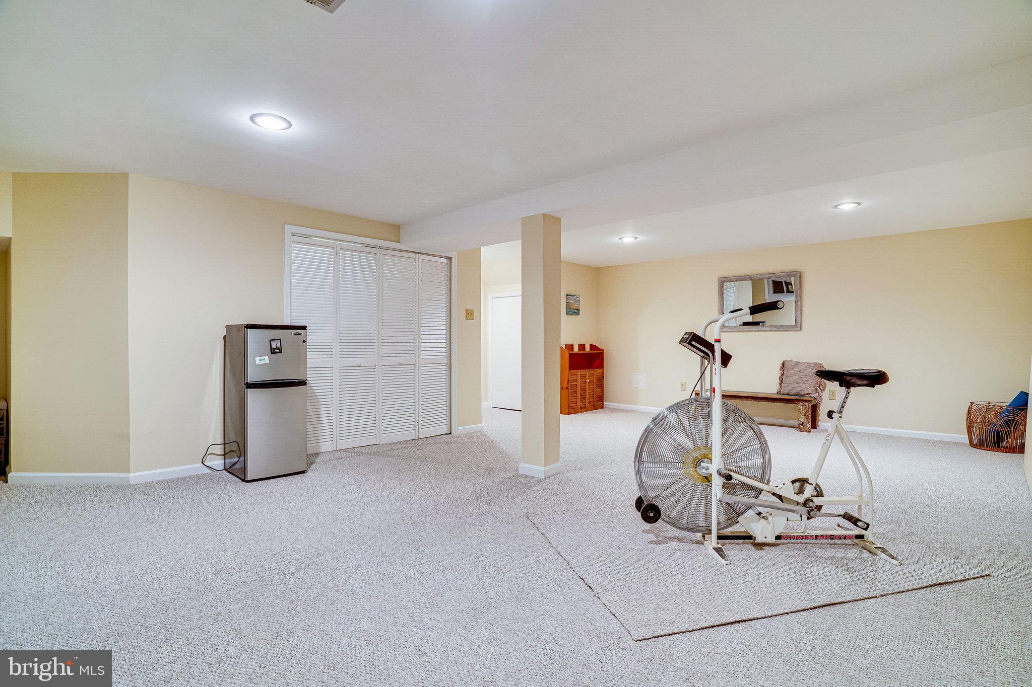 6128 Roxbury Avenue Springfield, VA 22152 - Photo 71 of 94 Basement Recreation Room