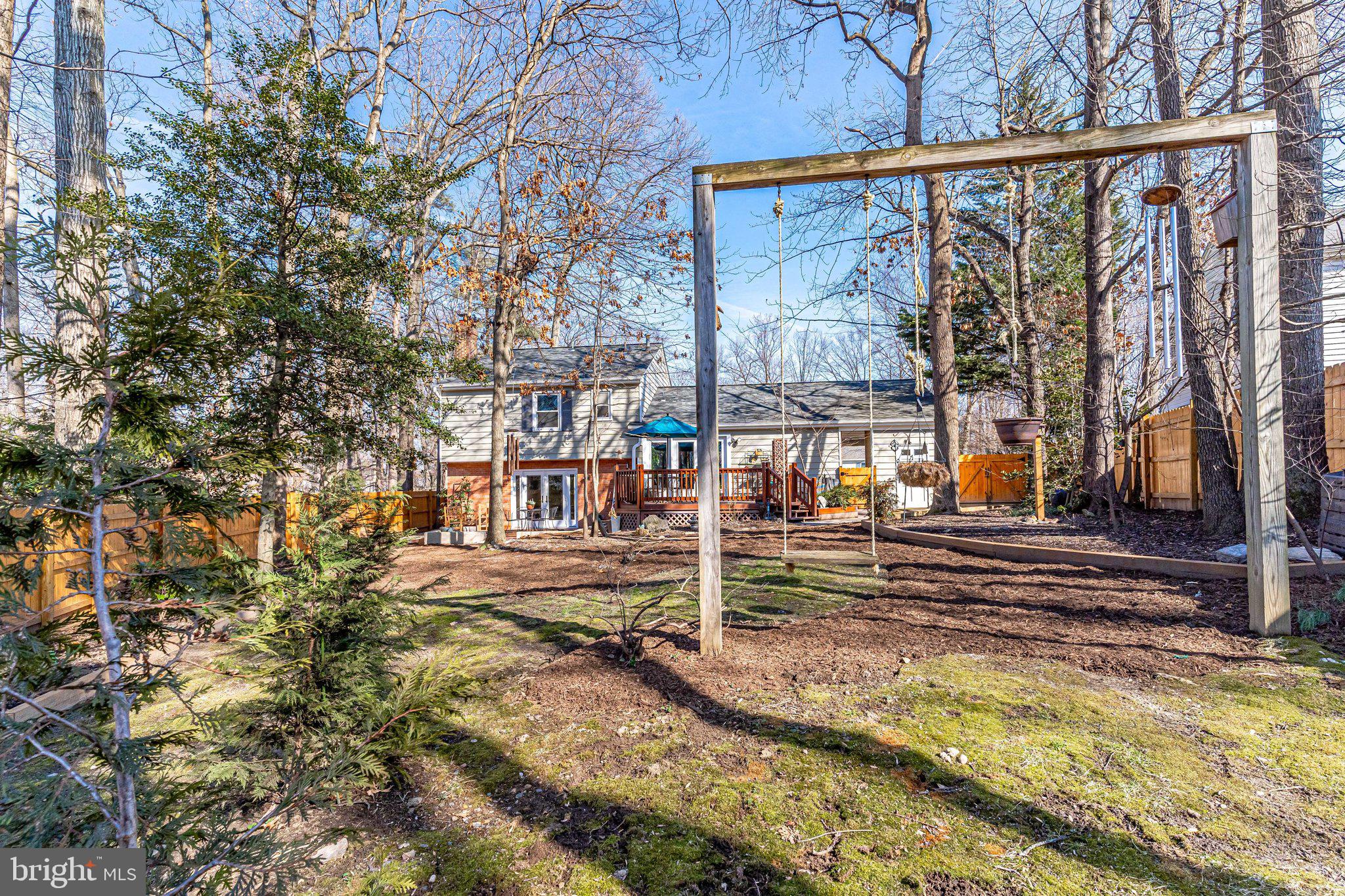6128 Roxbury Avenue Springfield, VA 22152 - Photo 92 of 94 Exterior Rear View