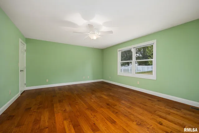 $309,990 | 1921 Dane - Kelsey Drive, Pekin, IL 61554