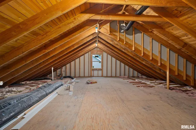 $309,990 | 1921 Dane - Kelsey Drive, Pekin, IL 61554