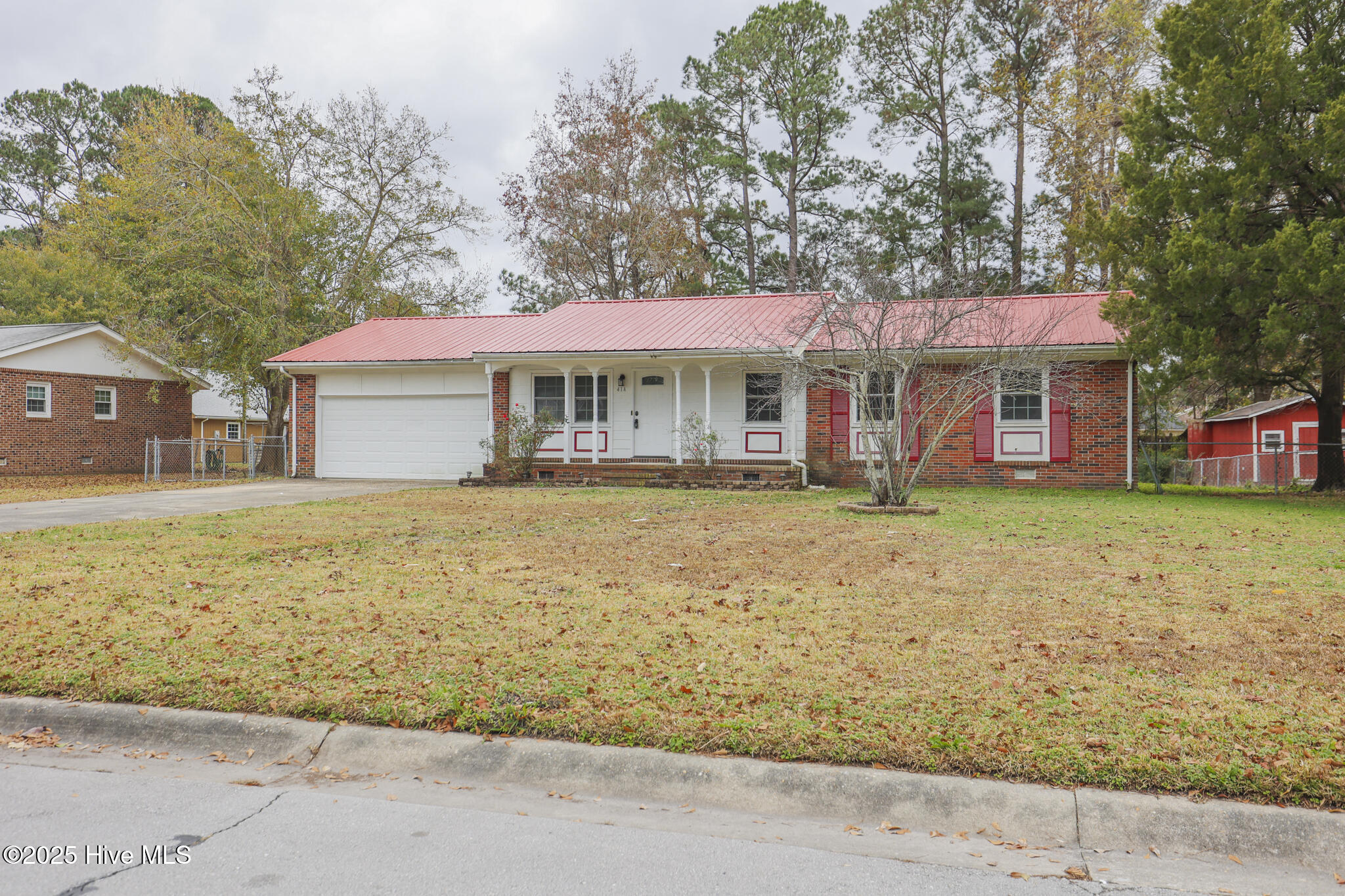 414 Brynn Marr Road Jacksonville, NC 28546 - Photo 2 of 34 Deana- 414 Brynn Marr-46