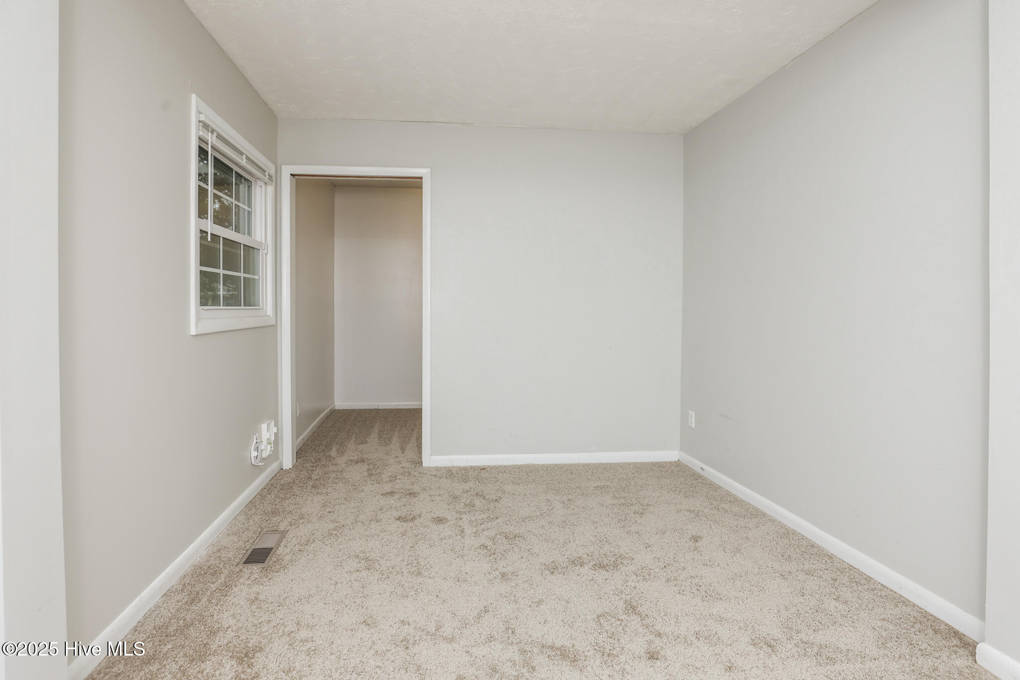 414 Brynn Marr Road Jacksonville, NC 28546 - Photo 23 of 34 Deana- 414 Brynn Marr-10