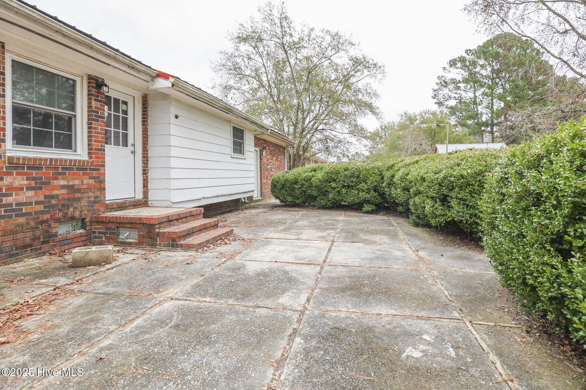 414 Brynn Marr Road Jacksonville, NC 28546 - Photo 32 of 34 Deana- 414 Brynn Marr-34