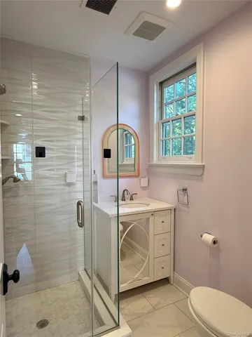 $3,288,888 | 35 Hoaglands Lane, Glen Head, NY 11545