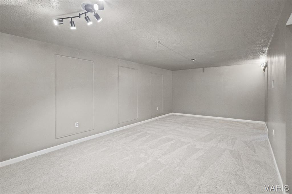 3240 Hunters Way Belleville, IL 62221 - Photo 41 of 46 Gallery Image 41