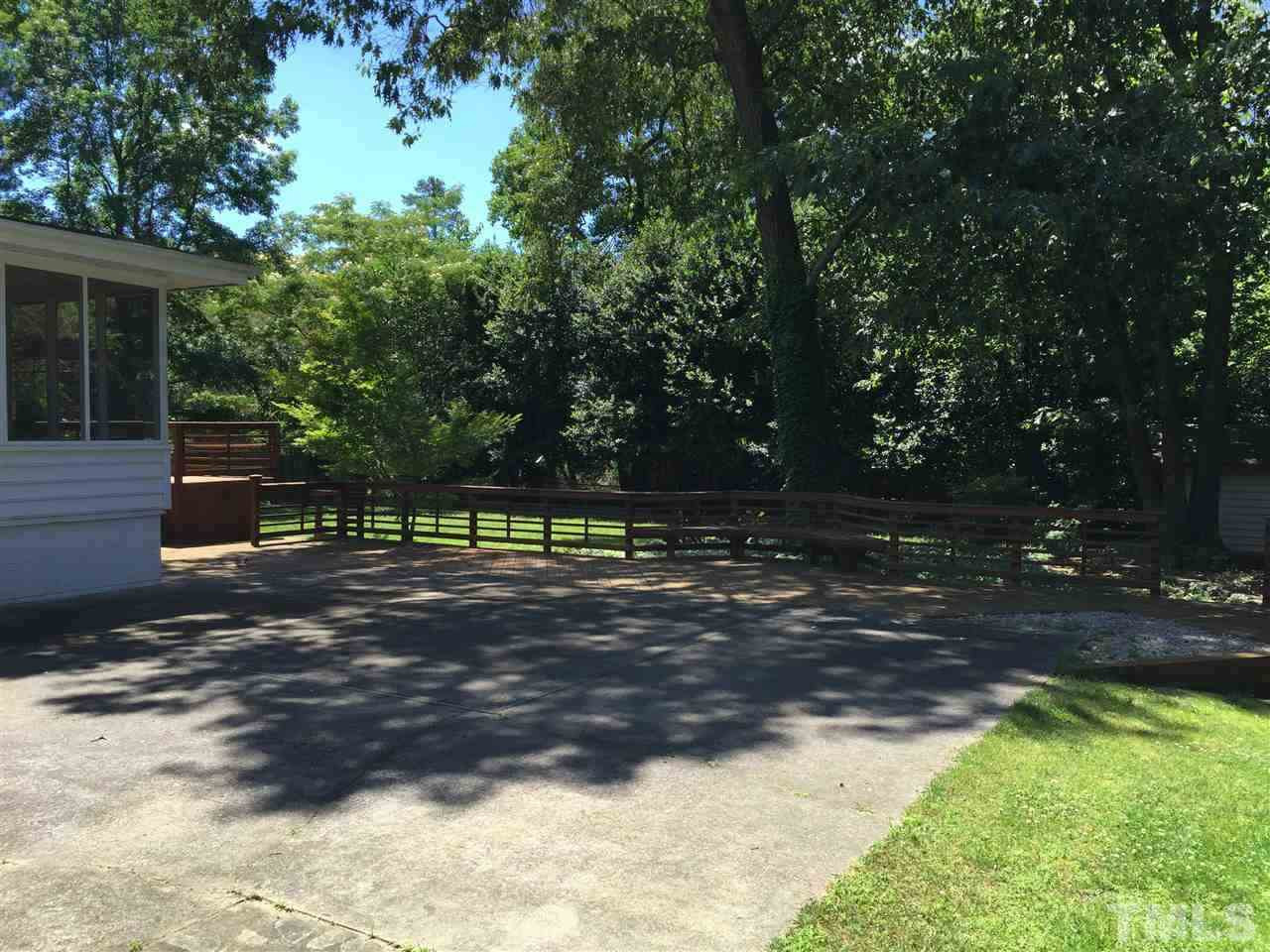 4305 Boxwood Road Raleigh, NC 27612 - Photo 15 of 19 Photo 15