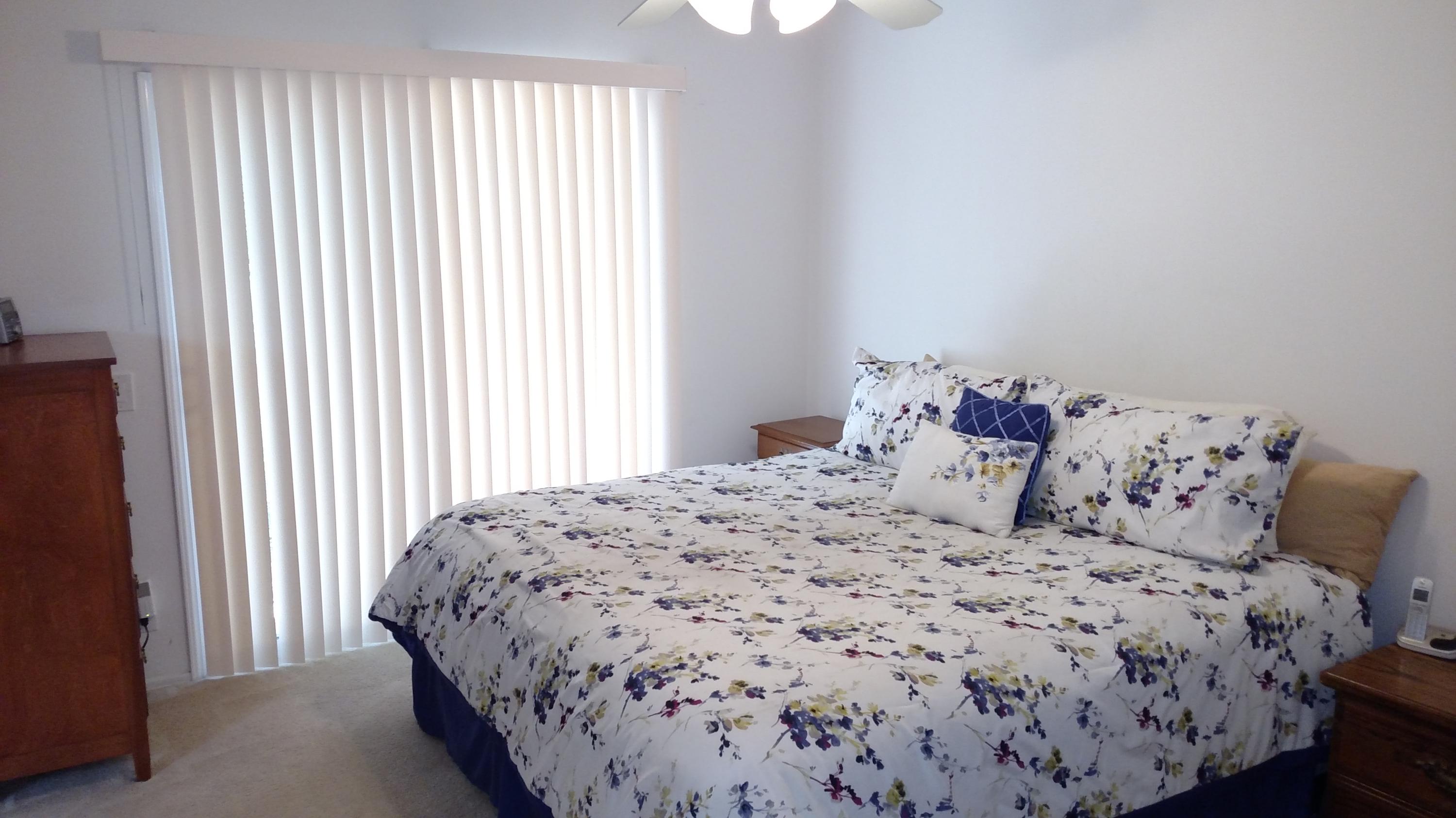 537 Windsor Avenue Goleta, CA 93117 - Photo 7 of 16 a bedroom with a bed and a window