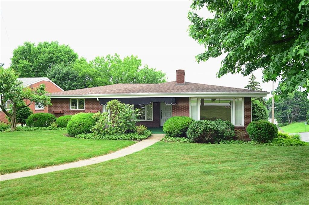 1600 Greentree Road Pittsburgh, PA 15220 - Photo 1 of 21 Great Curb appeal and a level entry.