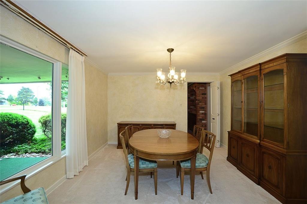 1600 Greentree Road Pittsburgh, PA 15220 - Photo 5 of 21 Bright sunlit dining room with ample space.